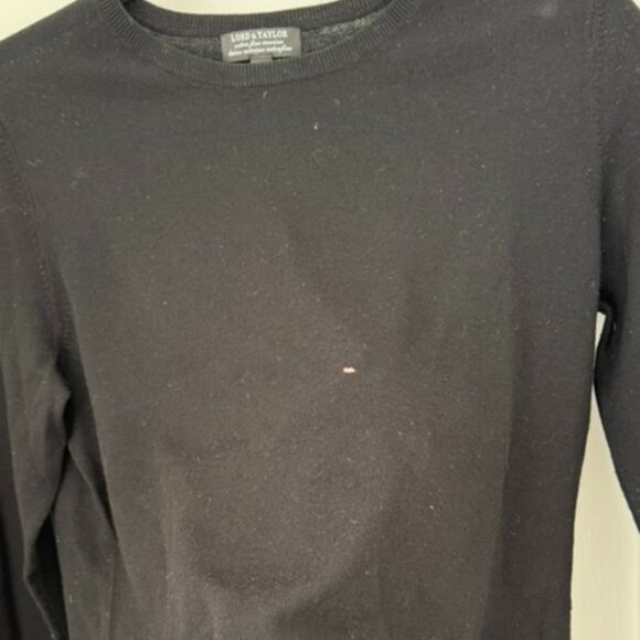 Lord & Taylor 100% Merino Wool Black Long Sleeve Sweater - Picture 3 of 4